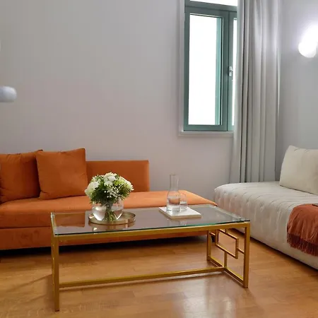 Athenaeum Eridanus Luxury