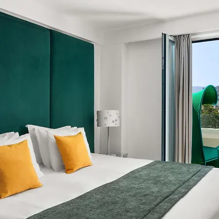 Athenaeum Eridanus Luxury 4* Atény