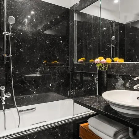 Athenaeum Eridanus Luxury Atény